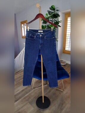 Burberry London Slim Jeans. Size 29 S
